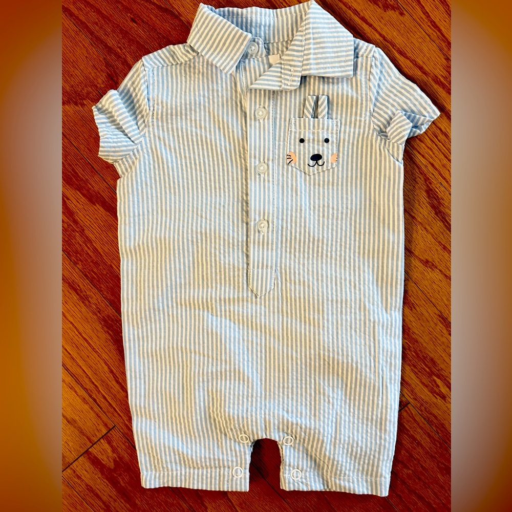 ✔️ NWOT Crown & Ivy Baby Boys 1 Piece Blue & White Seersucker size 3 months 💐